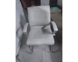 Thanh Lý Ghế Quỳ Cũ Chân Inox Bọc Simily Trắng